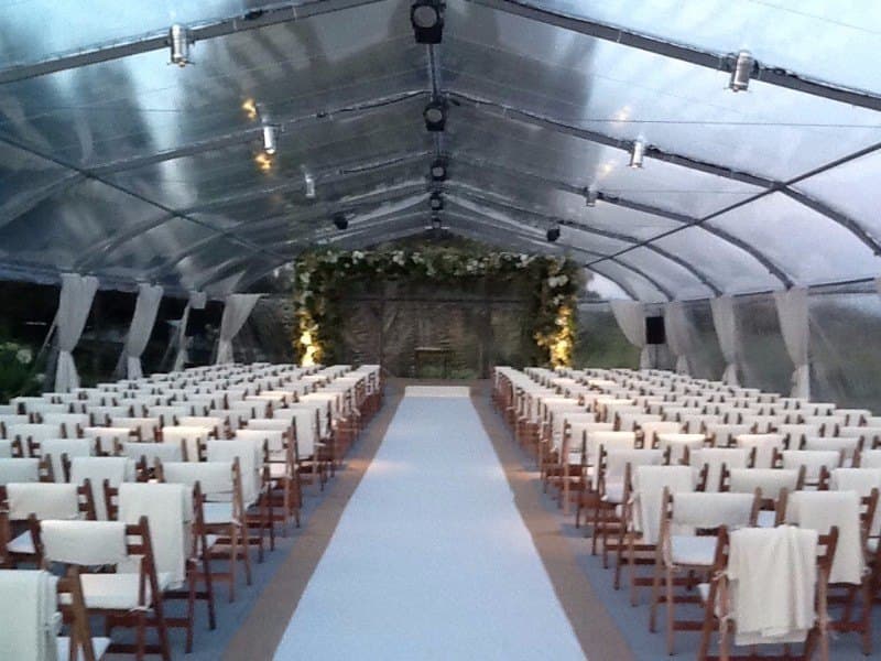 Carpa cerrada para fiesta de noche en Maldonado