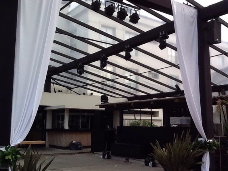 Carpas cerradas para casamiento con cielorraso