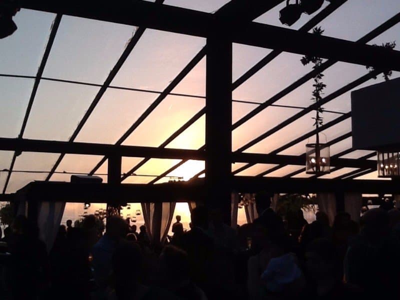 Montaje de carpa para boda en chacra Punta del Este