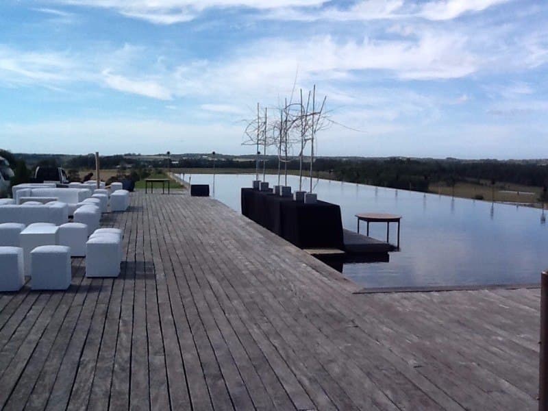 Carpa para casamiento con cerramiento transparente