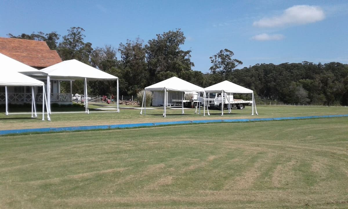 Harem abierto para evento nocturno Uruguay